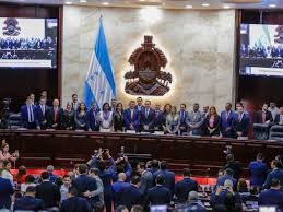 CN aprueba reformas constitucionales y a su Ley Orgánica.